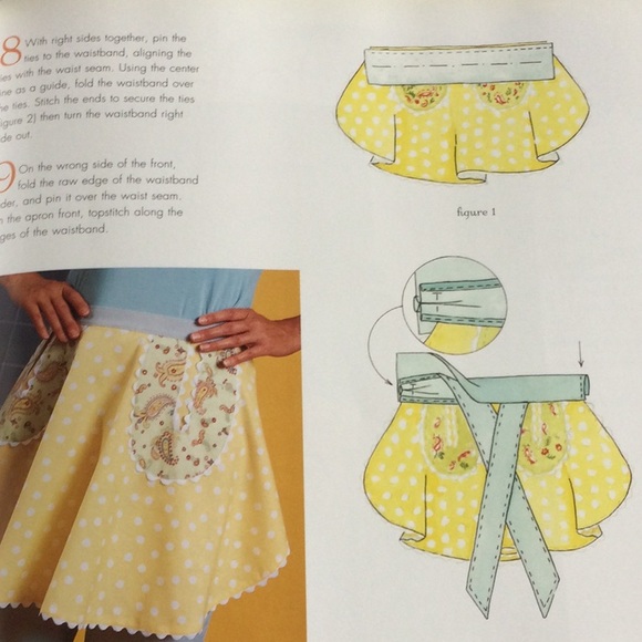 Laura Ashley apron and Apron pattern book - Picture 10 of 12
